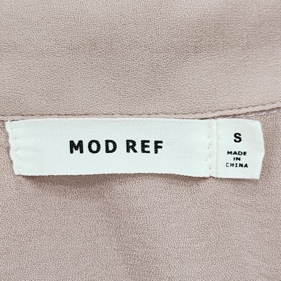 Mod Ref Women's Wrap Style V-neck Top - S - Picture 3 of 5